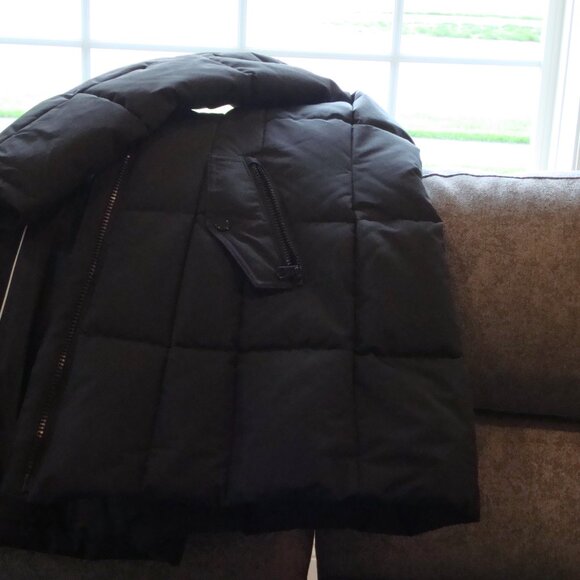 Nautica Puffer Jacket Women S Black Faux Fur Trim Hooded RN 94468 BARLEY USED! - Picture 10 of 12